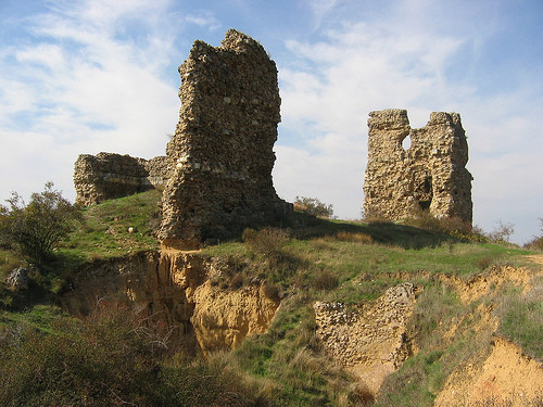 Ruinas del castillo de Saldaña. FOTO: Aitor Ruiz