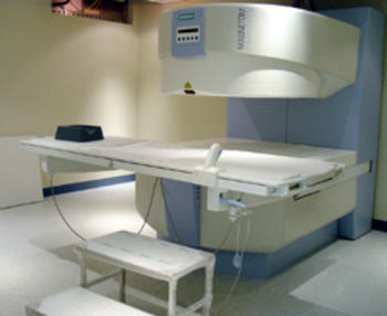 Imagen de un equipo de resonancia magnética (Foto: Hospital de Sevilla)