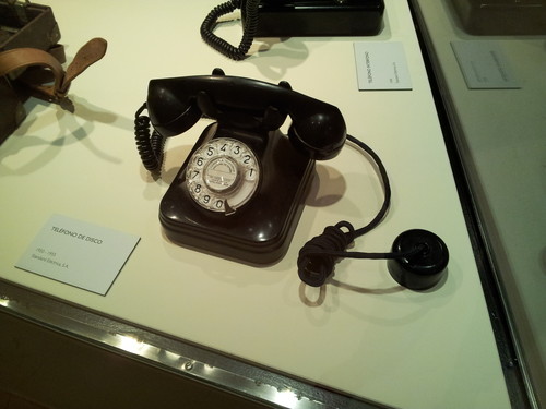 Teléfono de disco (1950-1955).