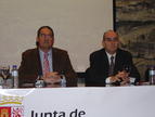 A la izquierda el director general de Producción Agropecuaria de la Junta de Castilla y León, Baudilio Fernández-Mardomingo.