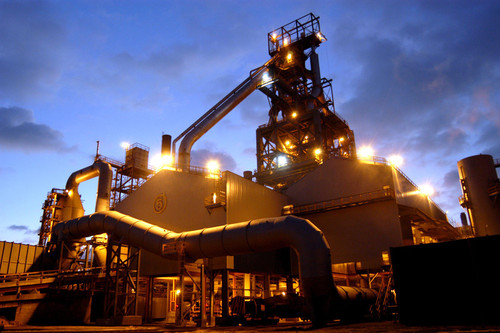 El uso de carbón para la producción de acero genera al año el 7% de las emisiones antopogénicas de CO2. / Wikipedia