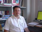 Adolfo Rodríguez de Soto, investigador del grupo 'Soflex' de la Universidad de León, especializado en computación flexible y por procesos.