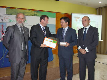El alcalde de Toro, Jesús Andrés Sedano, recoge el premio