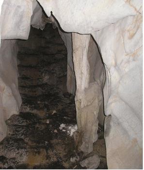 Caverna (FOTO: SEAM).