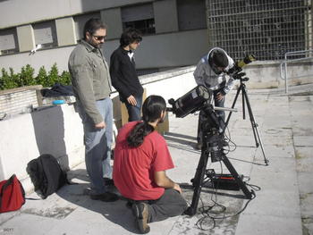 Observaciones solares en la explanada de la Facultad de Ciencias de la Universidad de Valladolid.