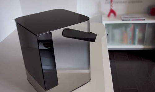 Una empresa leonesa desarrolla la primera impresora 3D láser de resina. FOTO: LEON3D.