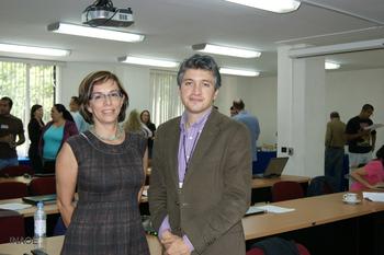 Esperanza Carrasco Licea (INAOE) y Armando Gil de Paz (UCM)