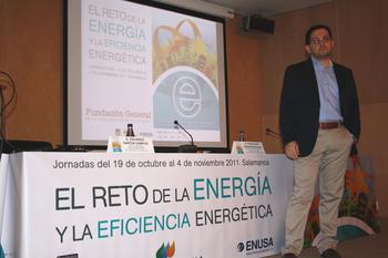 Eduardo García Campos, jefe de laboratorio de Biocarburantes de Castilla y León.