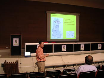 Baudilio Herrero Villacorta durante su conferencia.