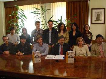 Miembros del Comité Organizador del Congreso junto al director del curso, Cándido Martín Luengo.