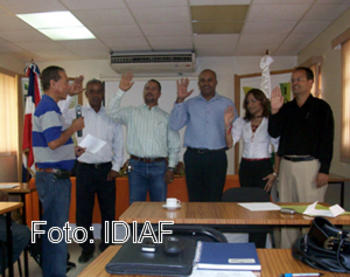 Junta directiva provisional de la Sociedad Dominicana de la Ciencia del Suelo (SDCS), presidida por el Pedro Núñez Ramos