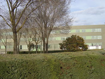 Edificio donde se ubica la Escuela Técnica Superior de Ingenierías Agrarias de Palencia