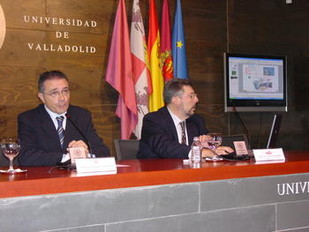 Basilio Calderón, director de Comunicación de la Universidad de Valladolid y José Luis Casanova, director del Latuv