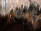 Interior de la Cueva de Valporquero