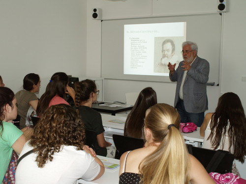 Conferencia inaugural de los Campus Científicos de Verano 2015 en la Universidad de Salamanca.