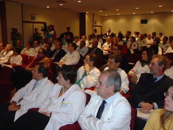 Los profesionales que asistieron a la presentación del sistema de información radiológica