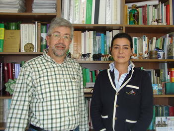 Los investigadores Ángel Ruiz Mantecón y Paz Lavín