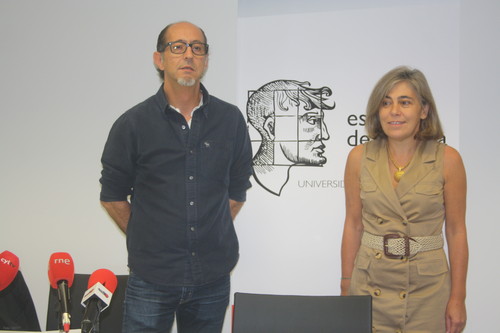 Manuel Heras y Cristina Pita.