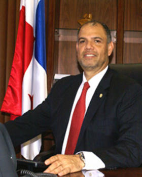 El ministro de Educación, Salvador Rodríguez.