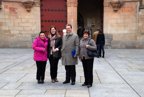 Representantes del Centro Regional de Profesores del Litoral en Salamanca. Foto: USAL.