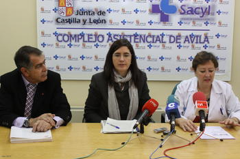 Jesús Barrera, Isabel Antolín y María Antonia Pedraza presentan la campaña.