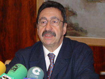 Guillermo Sierra, director de la Organización Médico Colegial de Madrid