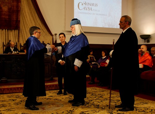 Davies, honoris causa por la Universidad de Salamanca. Foto: USAL.