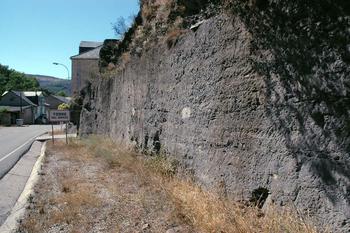 Corte de piedra de origen romano situado a la entrada de Torre del Bierzo