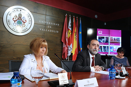 Presentación de la aplicación móvil de la Biblioteca de la Universidad de Valladolid. FOTO: UVA.