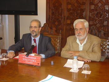 Daniel Hernández Ruipérez, a la izquierda, y Miguel Ángel Quintanilla.