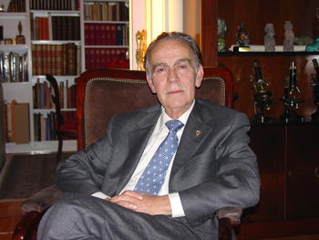 El doctor Antonio Rodríguez Torre, Director del Centro Nacional de la Gripe en Valladolid