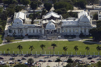 Palacio Nacional de Haití después del terremoto.