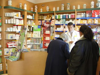 Interior de una farmacia