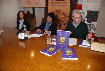 Emilio Cervantes, a la derecha, en la presentación del libro. Foto: USAL.