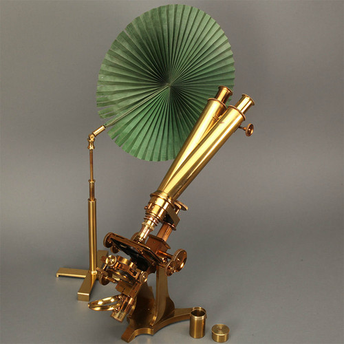 Uno de los microscopios originales de Leeuwenhoek/MEH