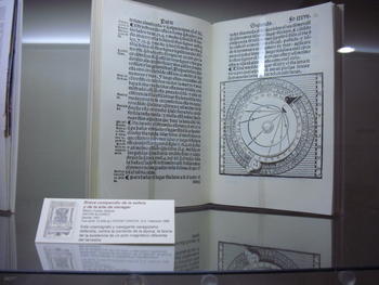 Compendio datado en 1551 sobre la esfera y el arte de navegar elaborado por Antón Álvarez.