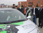 Representantes de la Universidad de León asisten a una charla sobre conducción eficiente en la iniciativa 'Generación Twingo'