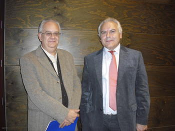 Félix Delgado y Alfonso Gordaliza, miembros del IMUVA y organizadores de la actividad.