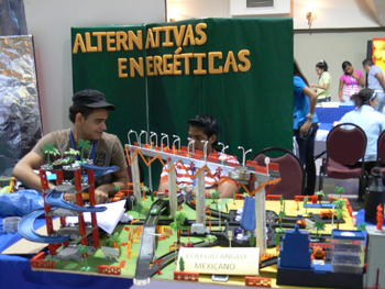 Colegios de todo el país participan en la XII Feria Científica Nacional del Ingenio Juvenil de Panamá. (Foto: SENACYT)