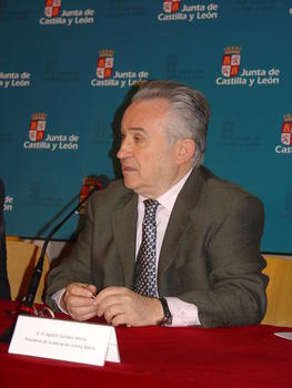 El presidente de la Asociación 'Schola Nostra', Agustín Escolano