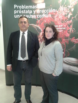 José Ramón Cortiñas, jefe del Servicio de Urología del Hospital Clínico Universitario de Valladolid; y Rosa Montaña, directora de la Clínica Hedner de Valladolid. 