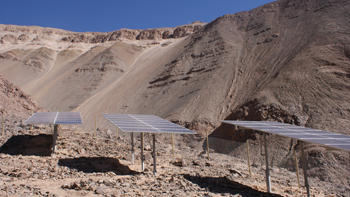 Proyecto de energías renovables de Huatacondo (Universidad de Chile).
