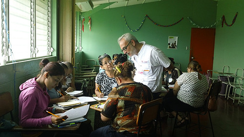 Formación de enfermeras en Managua (FOTO: FUDEN).