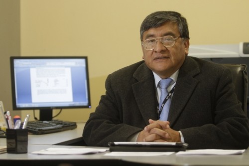 El ingeniero Luis Montes, magíster de la Maestría de Ingeniería de Telecomunicaciones (FOTO: PUCP).