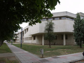 Facultad de Ciencias Biológicas y Ambientales de la Universidad de León, en el campus de Vegazana.