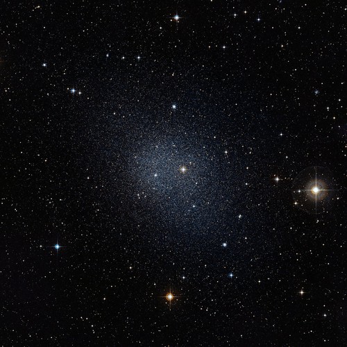 La galaxia Fornax. Créditos: ESO/Digitized Sky Survey 2.