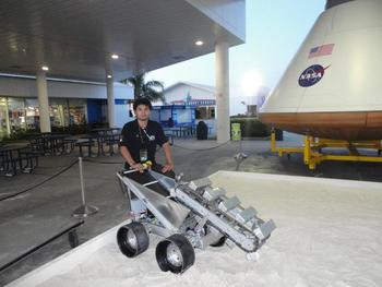 Robot Pakal para realizar excavaciones en la Luna.