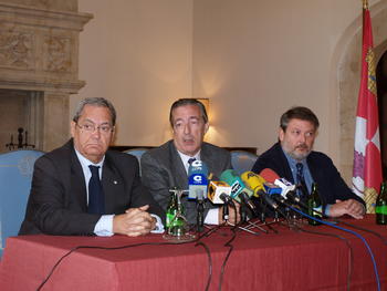 De izquierda a derecha, Carlos de Barutell, Clemente Muriel y Javier Vidal