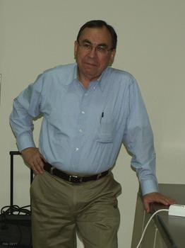 Jesús Galindo, astrónomo de la UNAM.