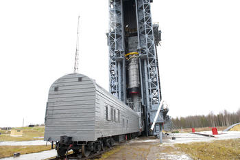 Cohete de la misión SMOS preparado para el despegue.